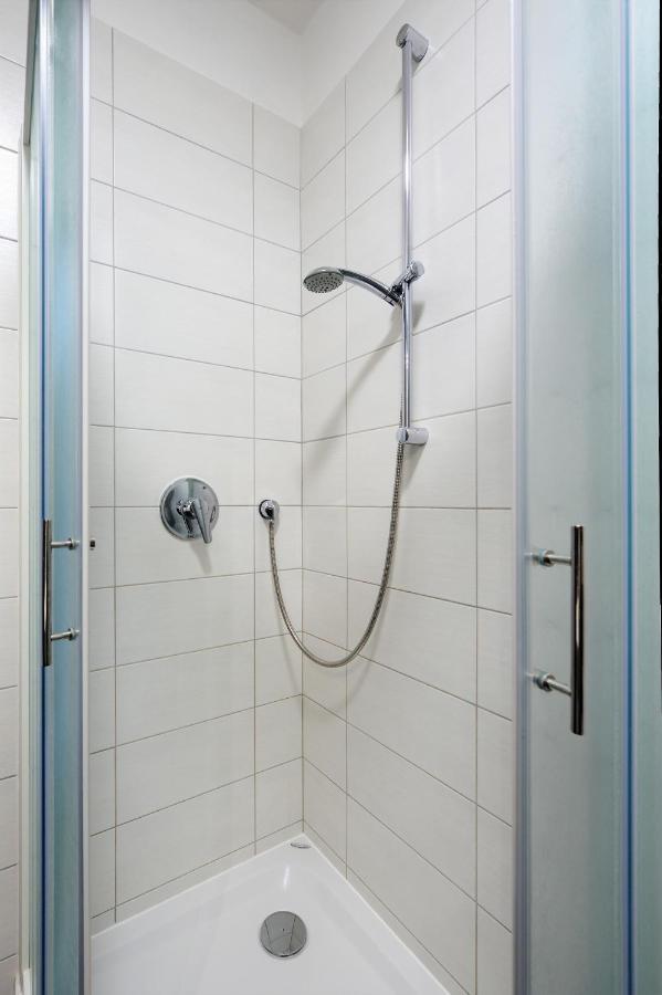 Apartments Alluro Ровин Екстериор снимка