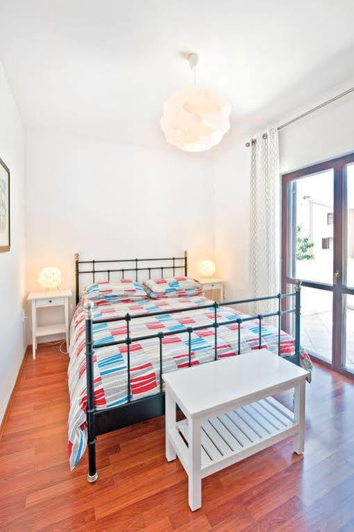 Apartments Alluro Ровин Екстериор снимка